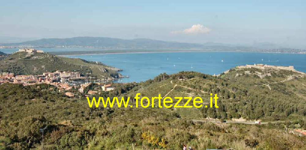 Comprensorio di Porto Ercole visto dalla terrazza di Forte Stella