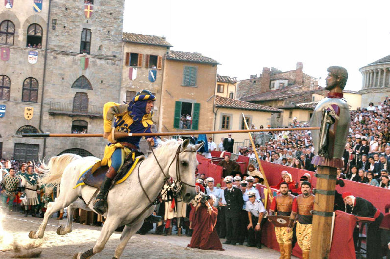 La Carriera Porta Santo Spirito
