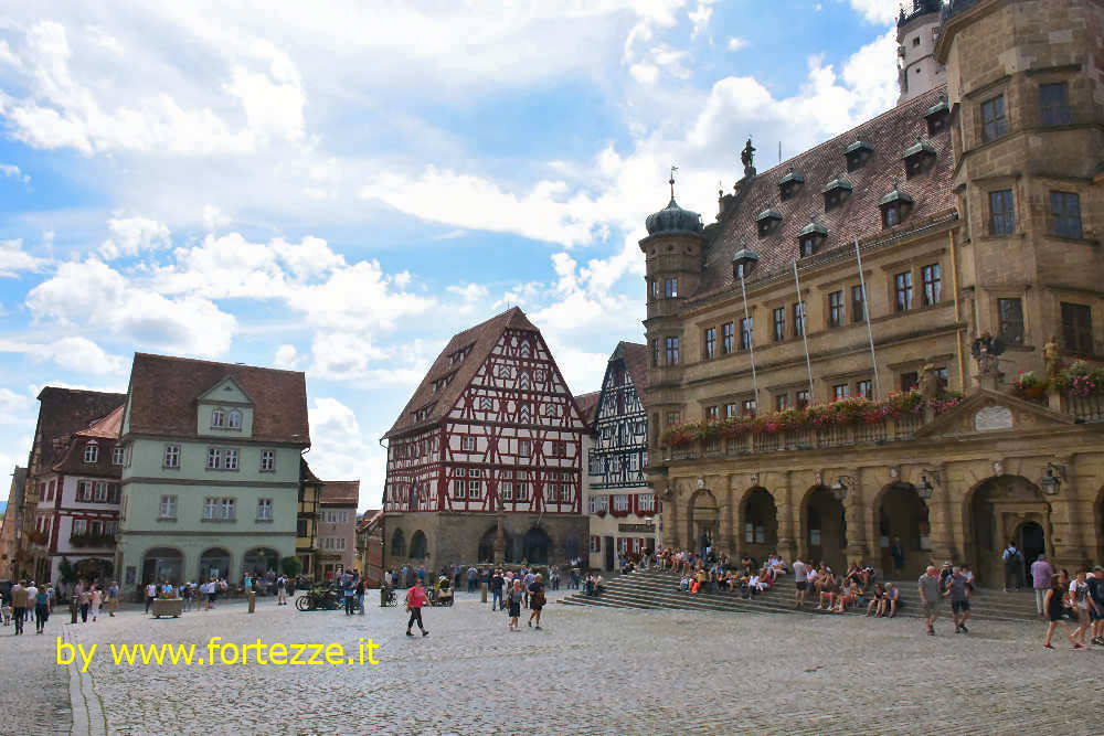 Marktplatz di Rothenburg ob der Tauber